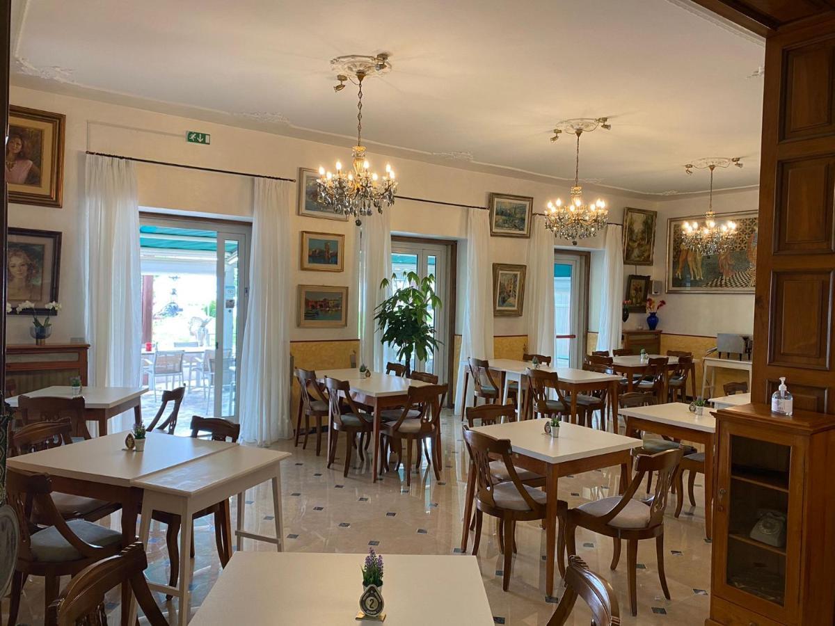 Hotel San Marco Гарда Екстериор снимка