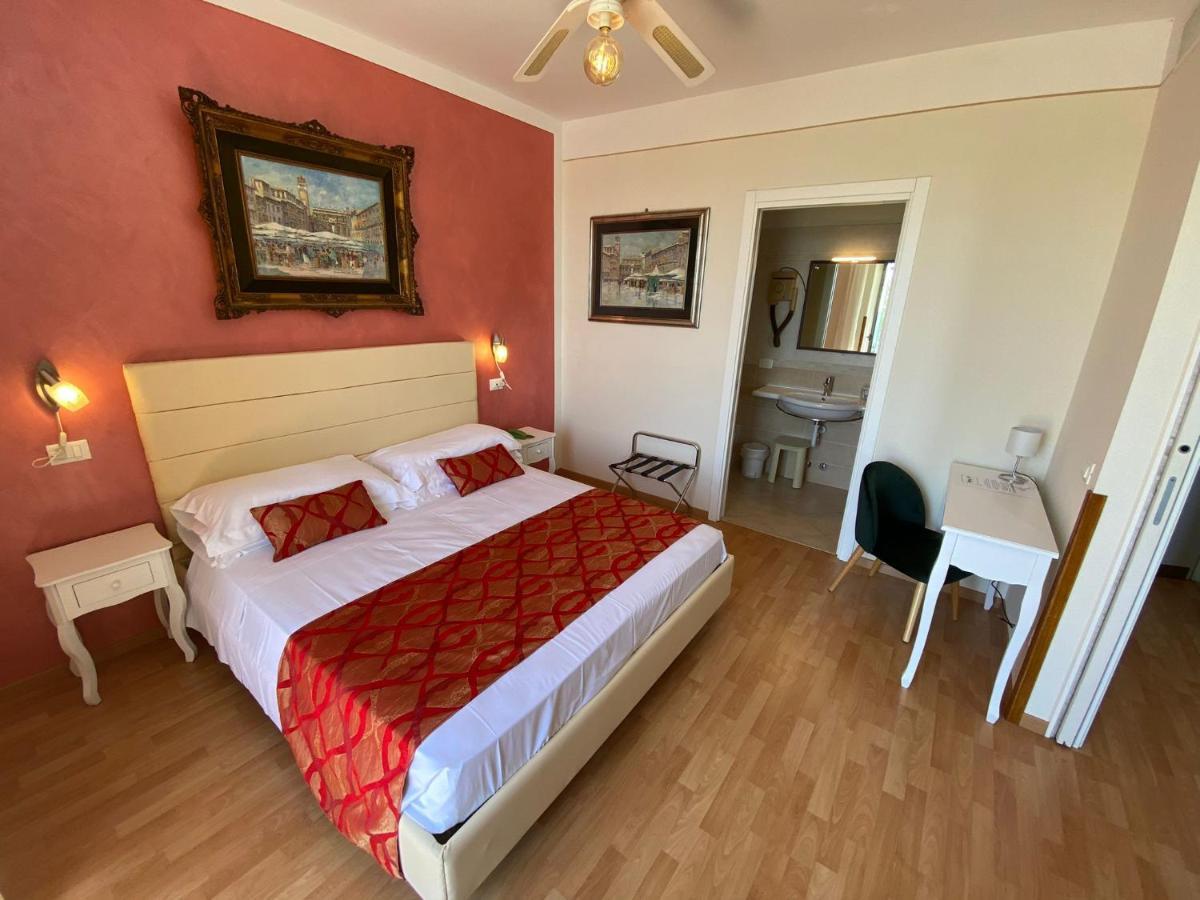 Hotel San Marco Гарда Екстериор снимка