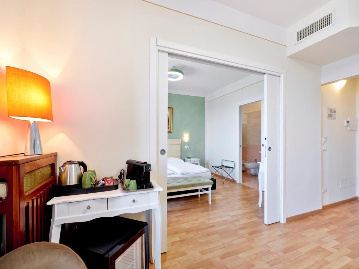 Hotel San Marco Гарда Екстериор снимка